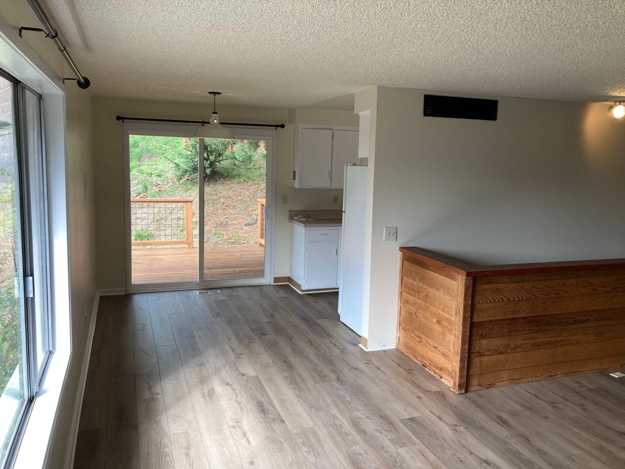 3791 Onyx St - Photo 6 of 26