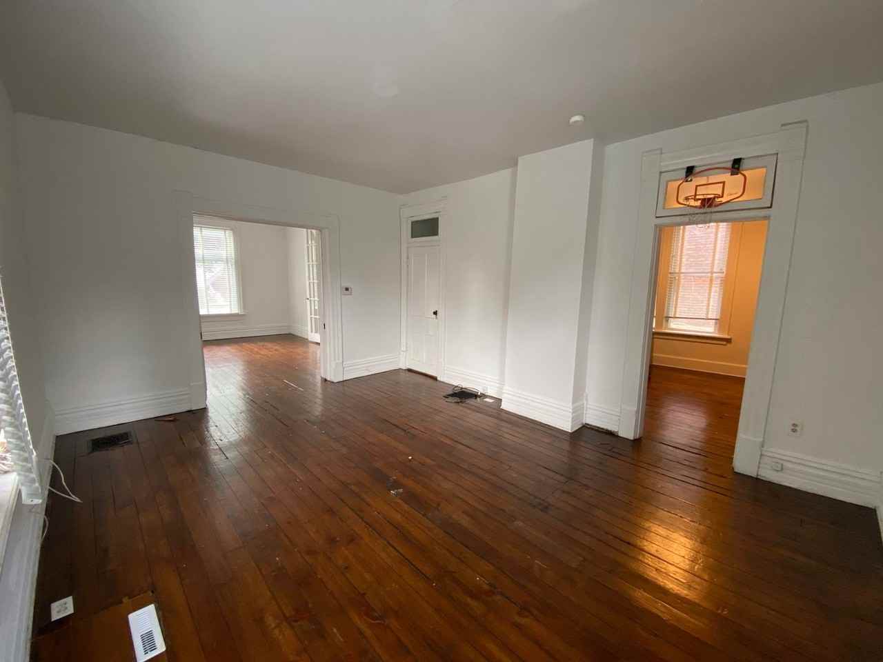 379 E 15th Ave - Photo 5 of 15