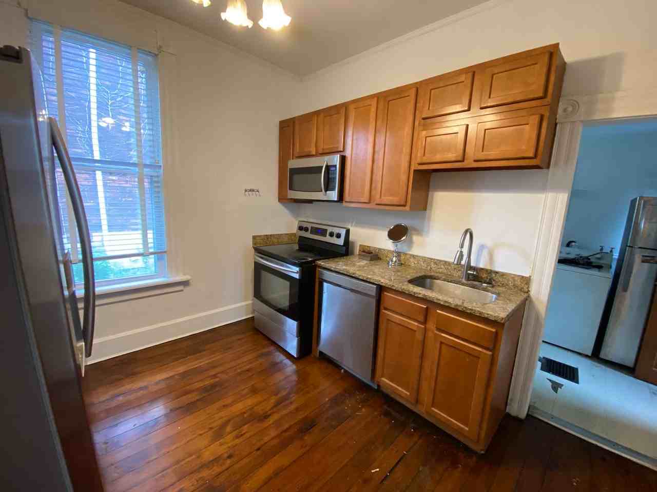 379 E 15th Ave - Photo 7 of 15