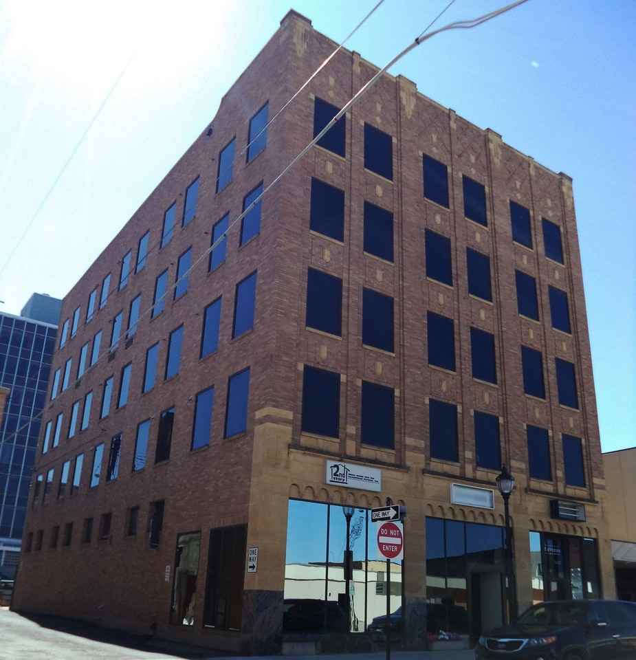 13 1st Avenue Southwest #203 - Photo 6 of 7