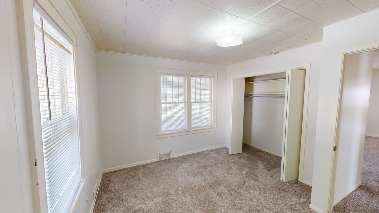 3908 Ontario St - Photo 7 of 15