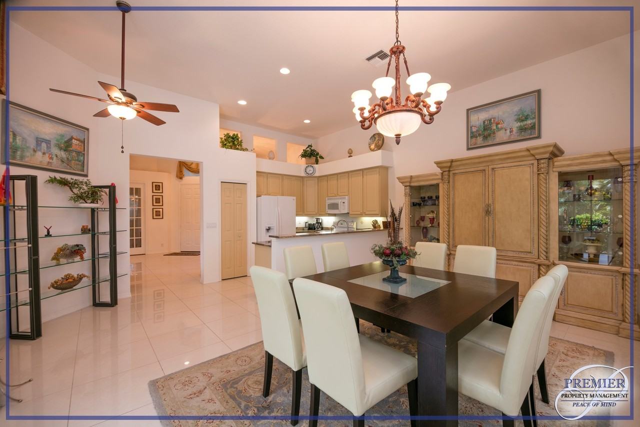 8526 Pepper Tree Way - Photo 5 of 19