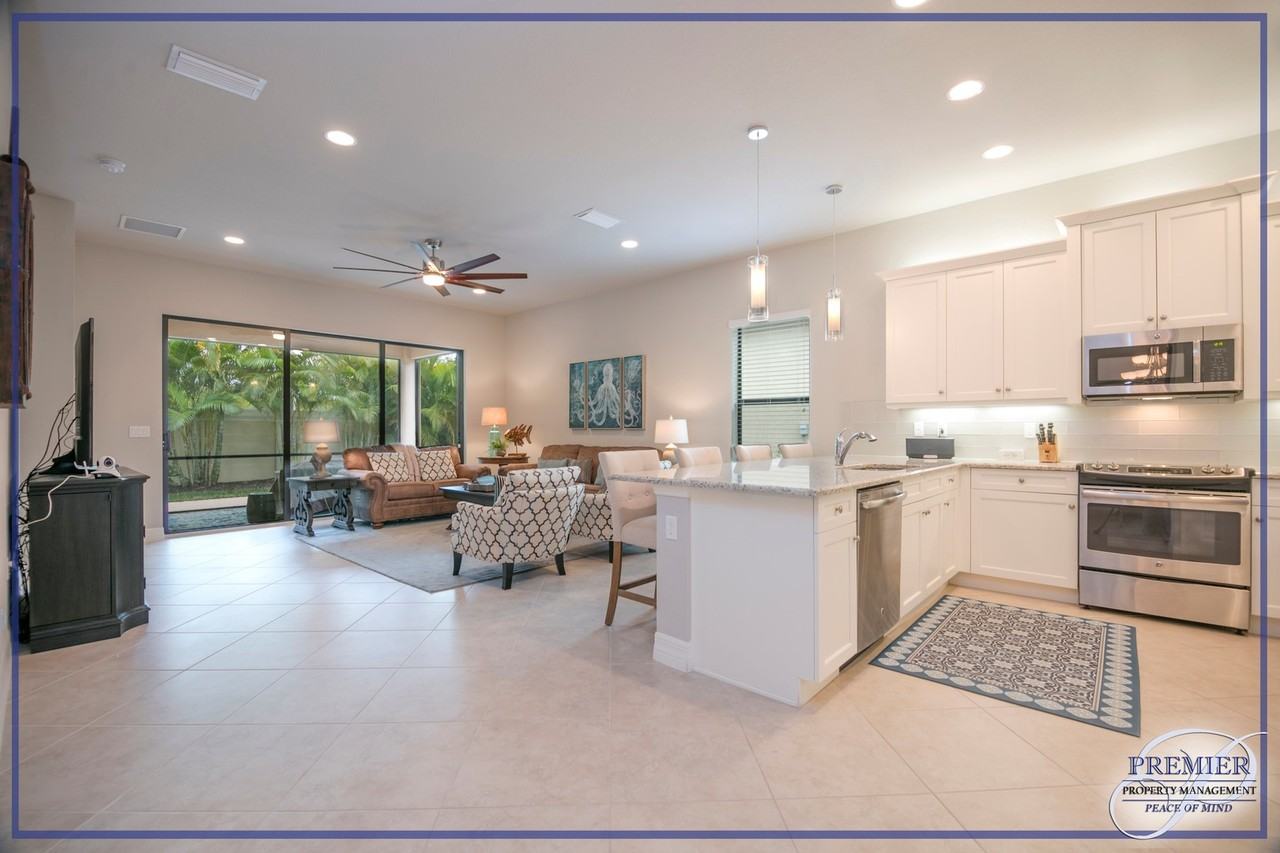 13379 Silktail Dr - Photo 5 of 16