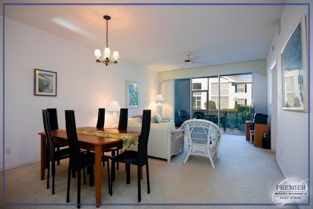 7104 Barrington Cir #102 - Photo 5 of 21