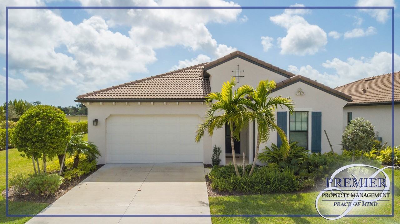 1466 Artesia Dr W - Photo 4 of 20