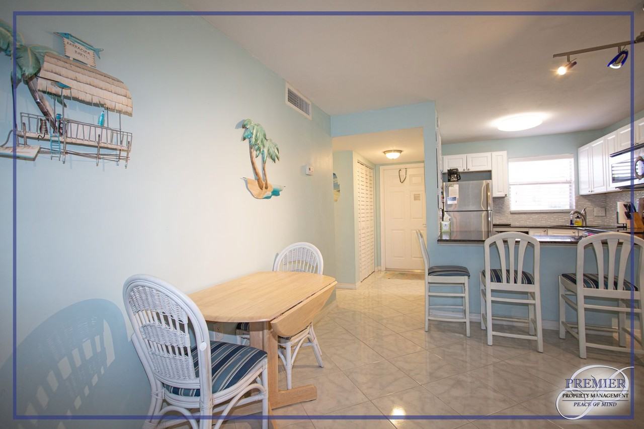 225 Turtle Lake Ct #106 - Photo 5 of 38