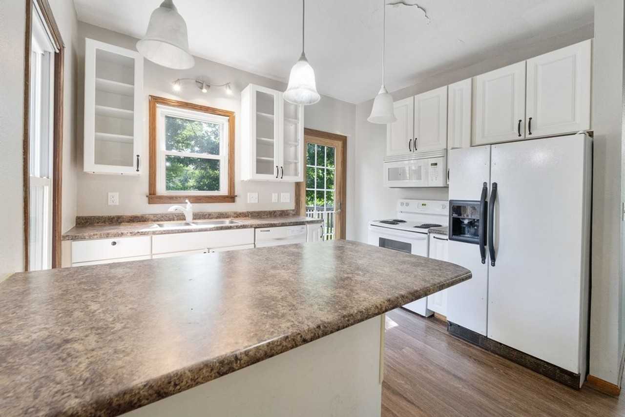 1822 Franklin Street - Photo 7 of 21