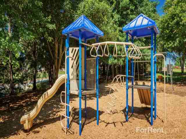 Colonial Village at Mill Creek - Photo 2 of 9