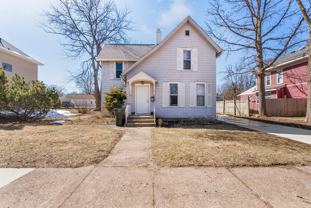 709 Iowa St - Photo 1 of 1