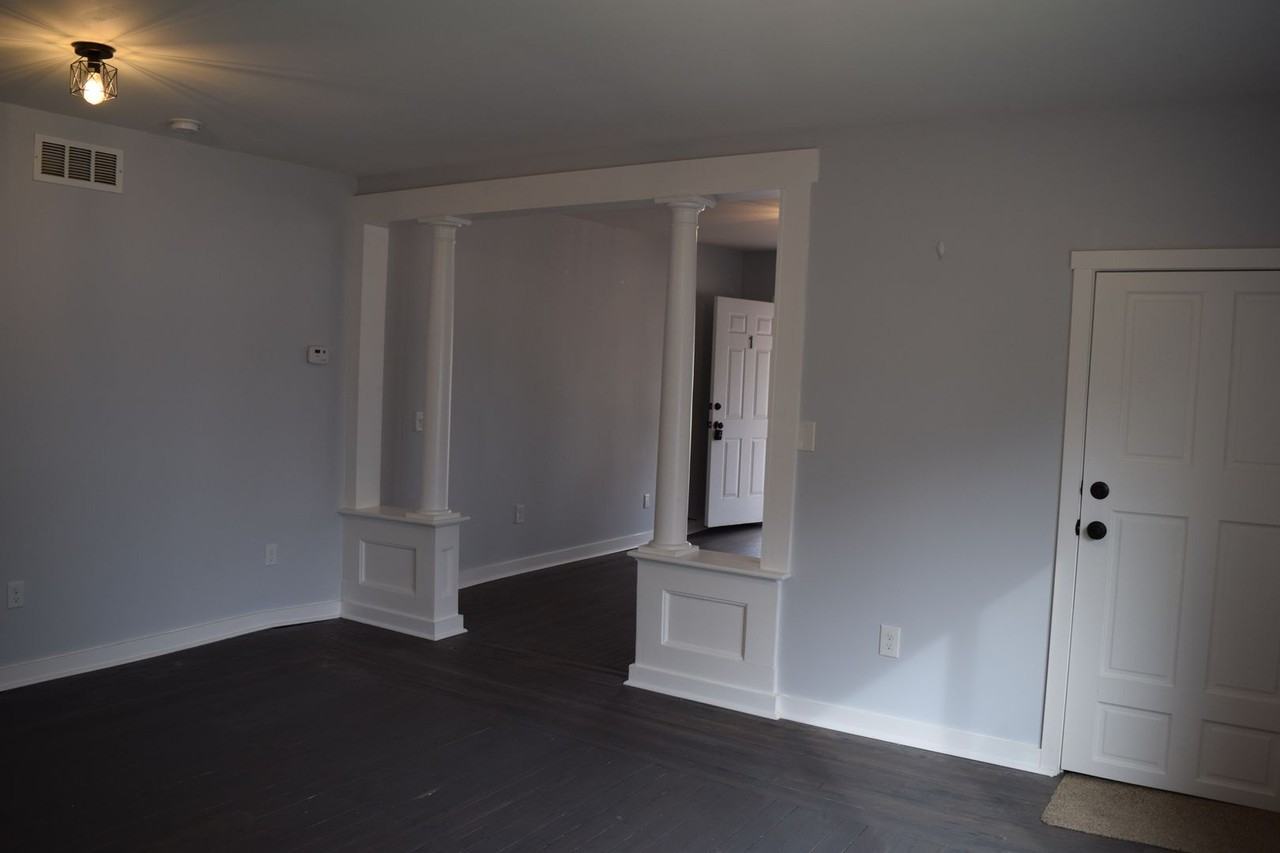315 Voorheis St #A - Photo 7 of 20