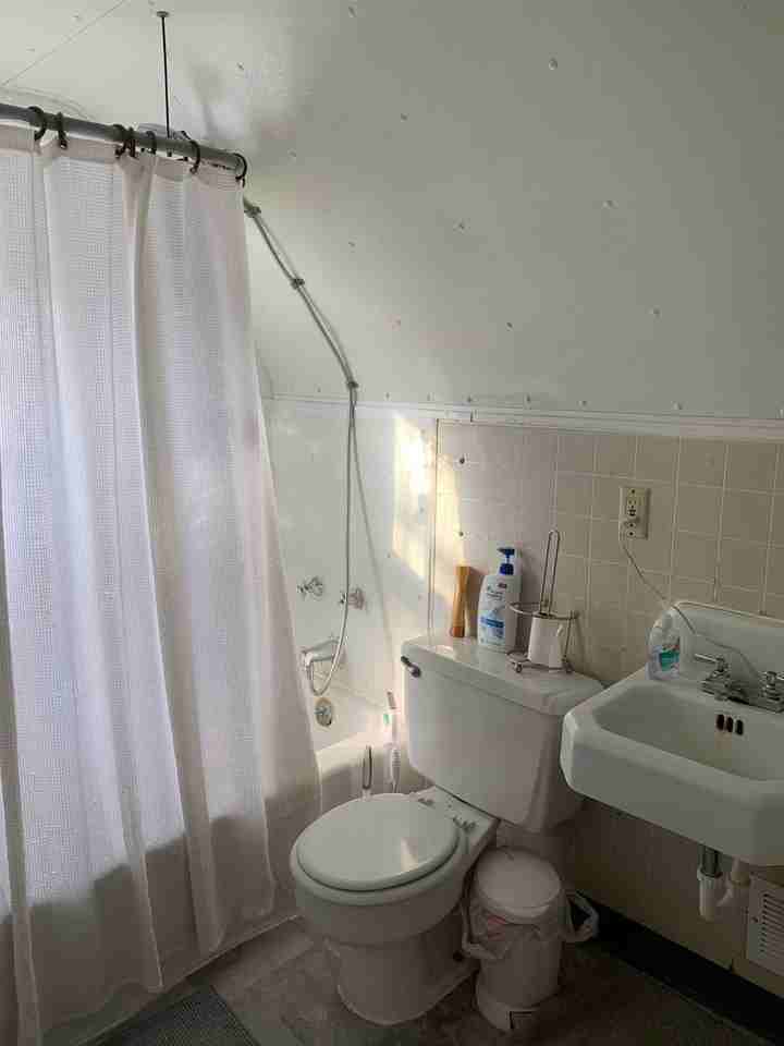 644 Ontario St Se - Photo 6 of 7