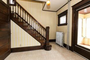 1055 17th Ave Se - Photo 1 of 1