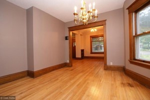 featured image of 1652 Marshall Ave