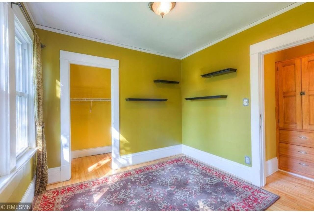 1654 Van Buren Ave - Photo 3 of 16