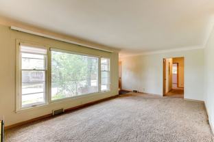 2177 Scheffer Ave - Photo 1 of 1