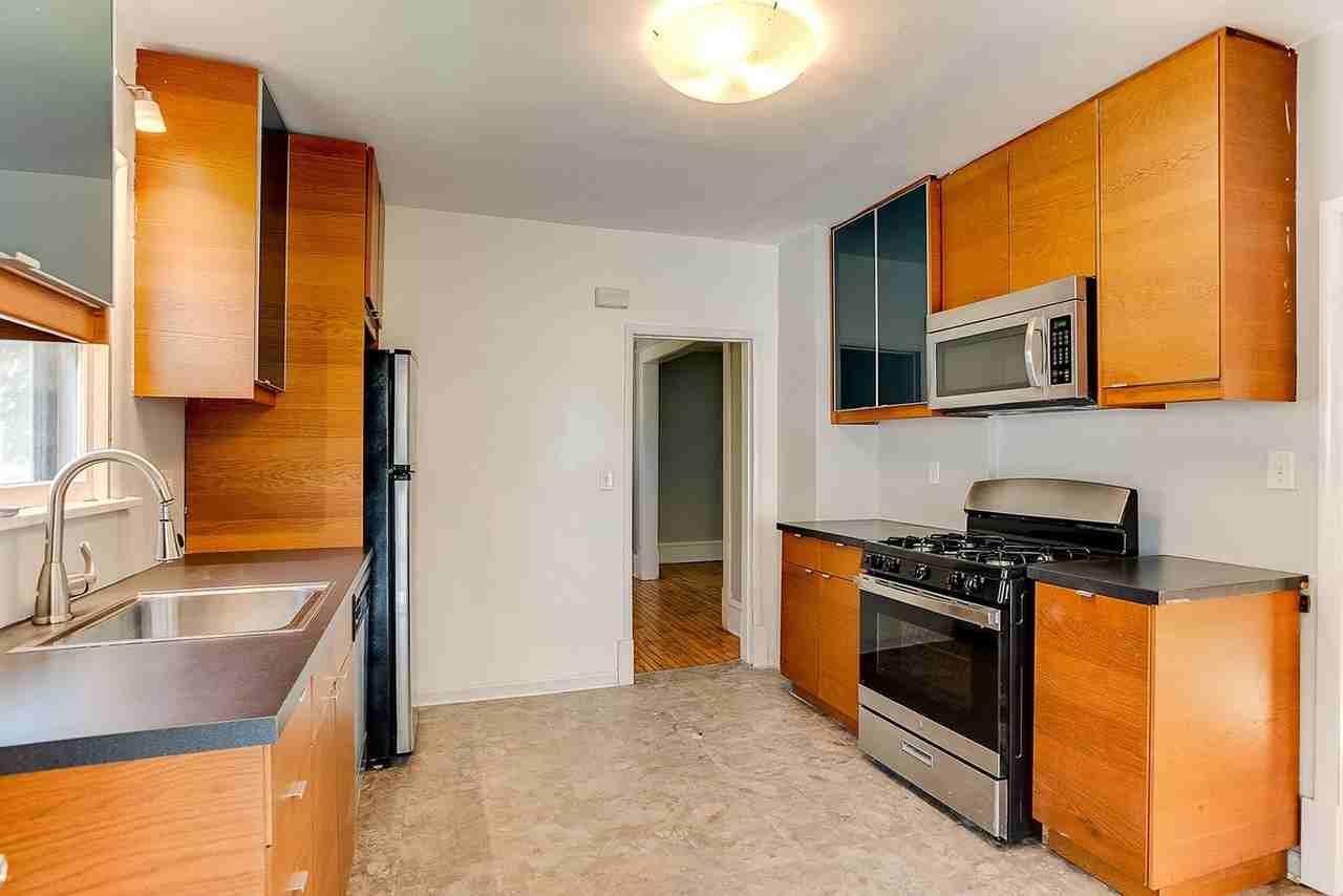 437 Fry St - Photo 6 of 9