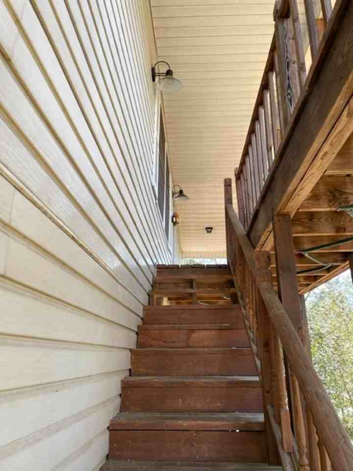 195 Pineview Dr #A - Photo 2 of 14