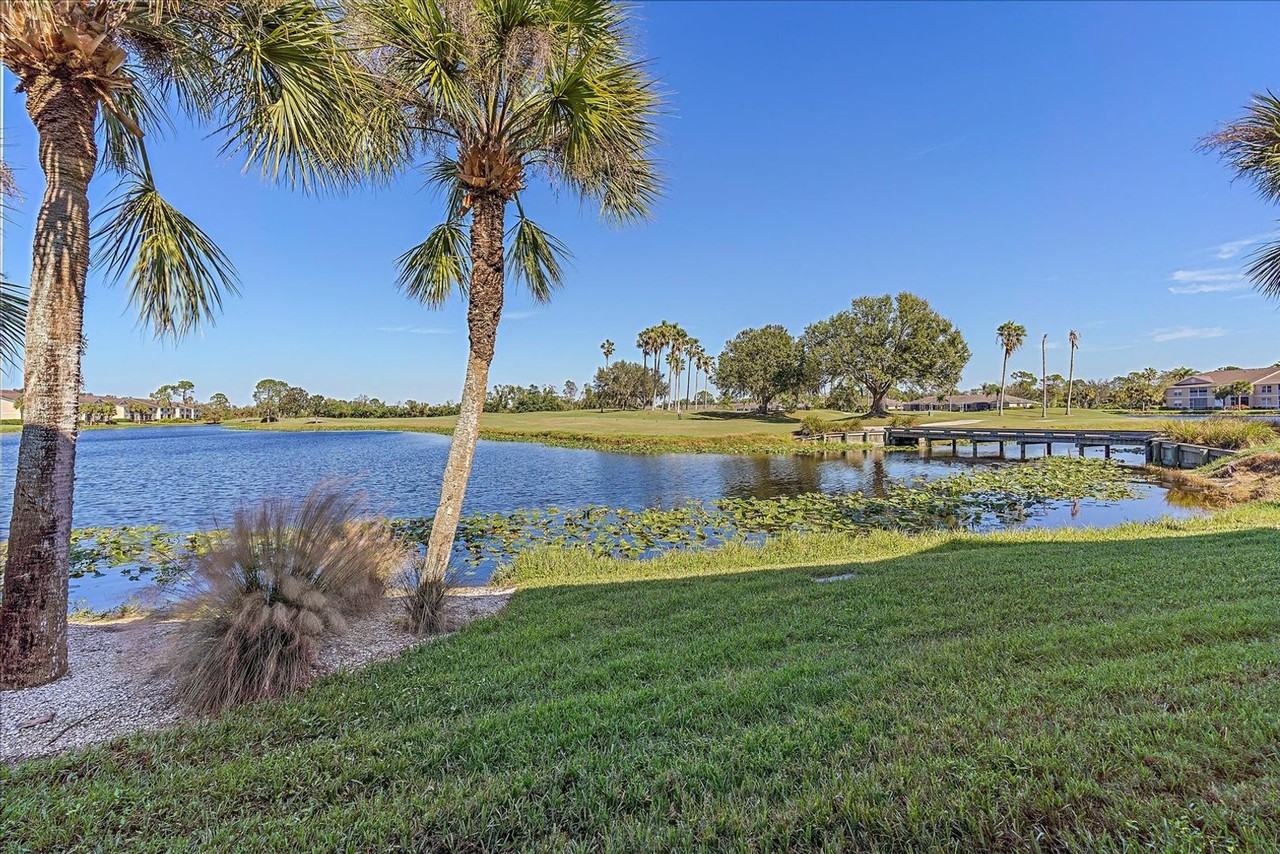 5271 Mahogany Run Ave - Photo 3 of 28