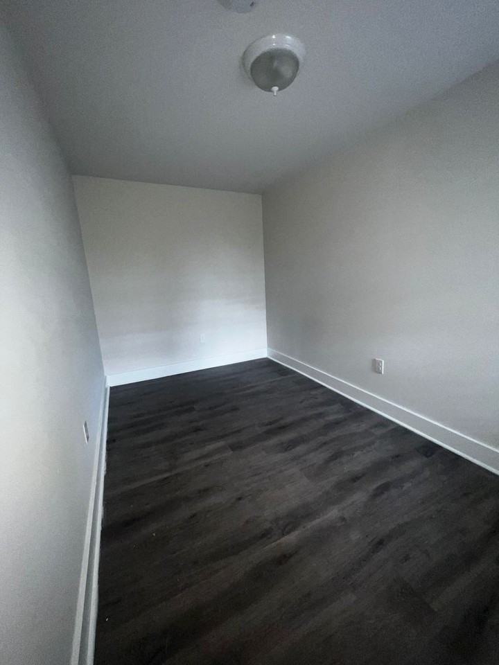 3013 N Lambert St - Photo 4 of 5