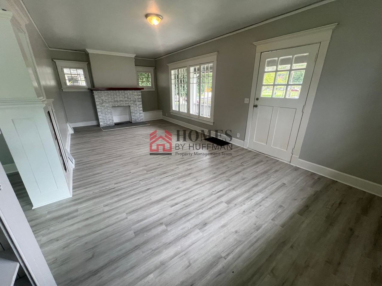 804 Bayard Park Dr - Photo 2 of 15