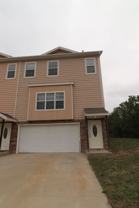 2222 Thompson Dr - Photo 1 of 1