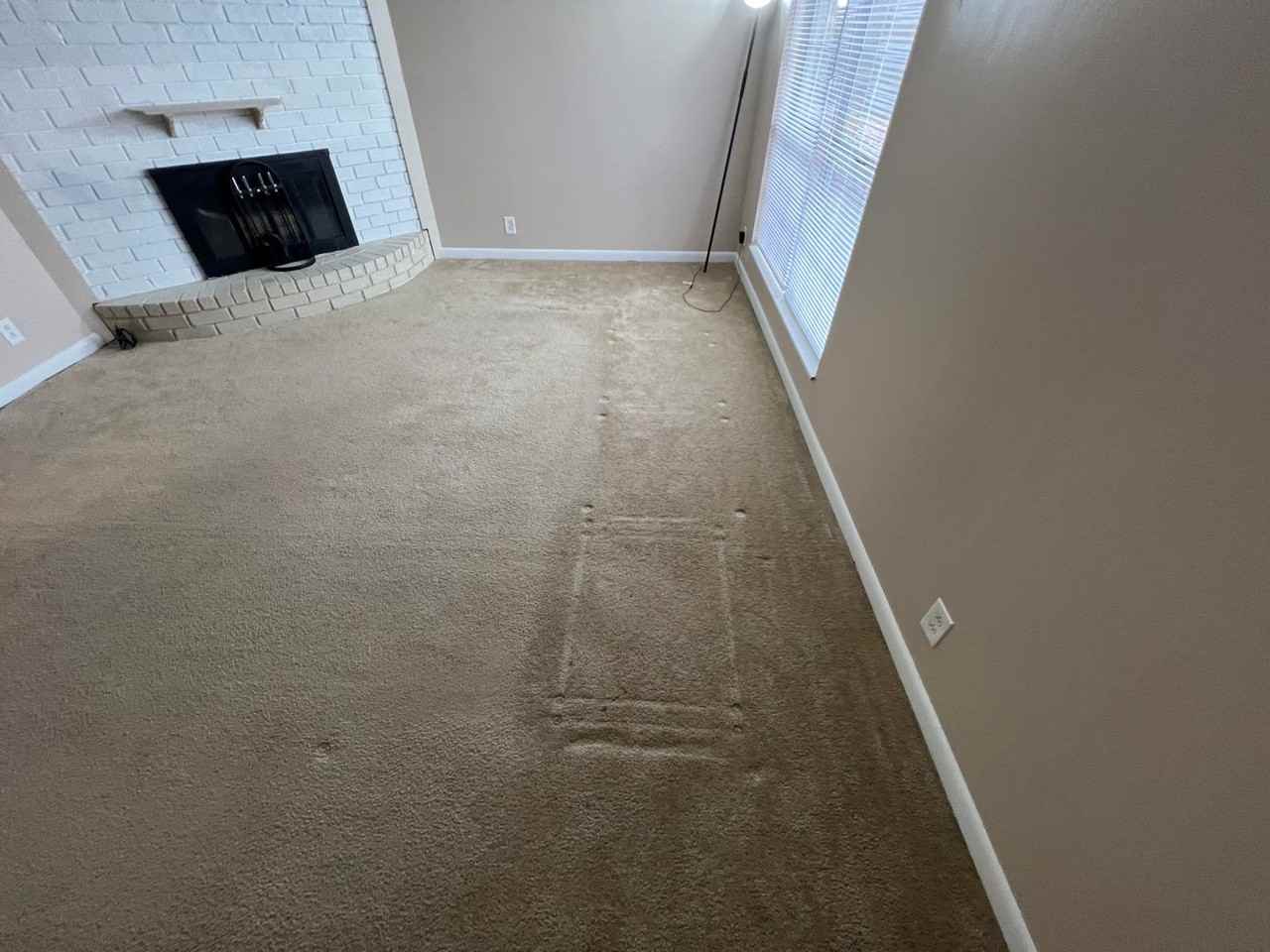 5600 Country Drive - Photo 6 of 20