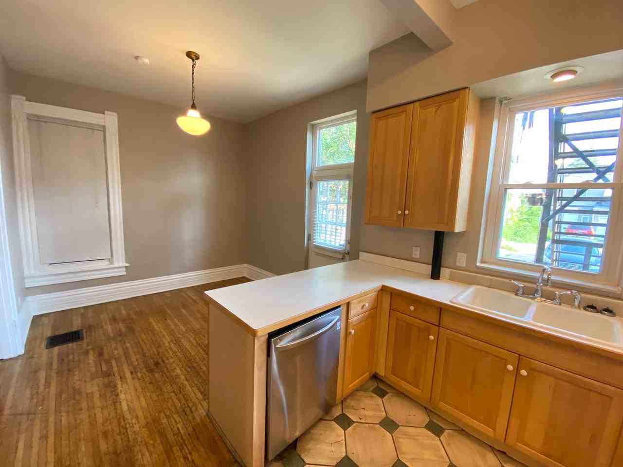 124 King Ave - Photo 5 of 20