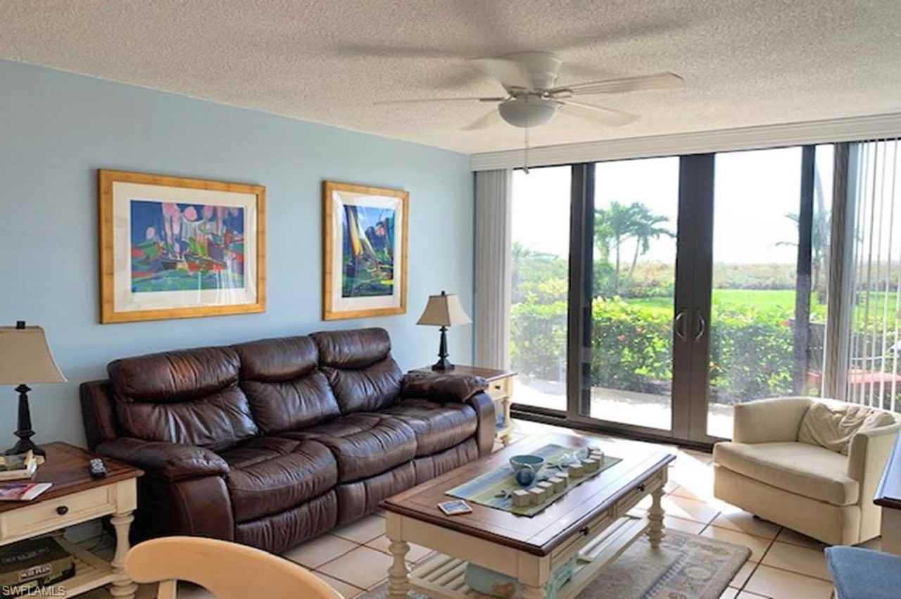 180 Seaview Ct #111 - Photo 2 of 17