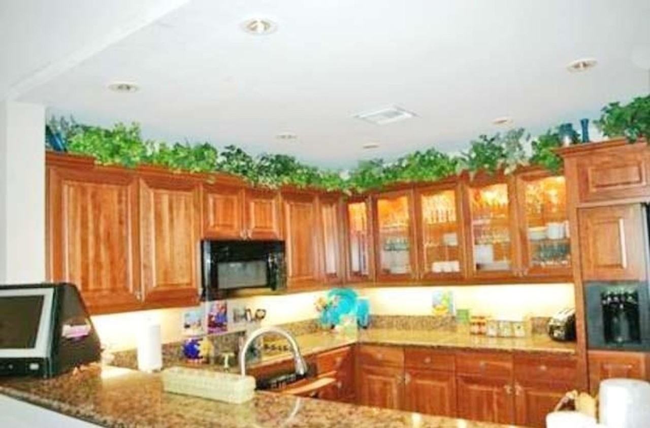 5635 Turtle Bay Dr #6 - Photo 5 of 25