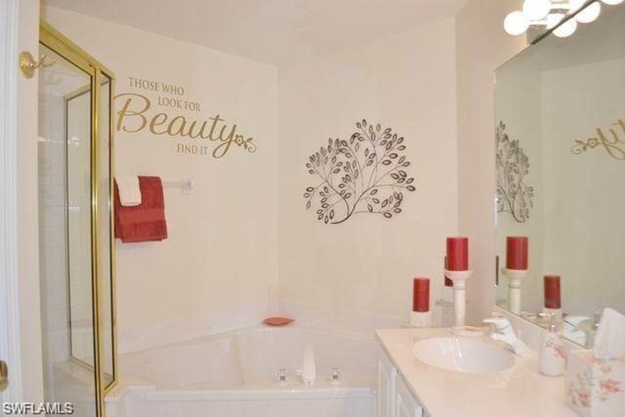 2120 Arielle Dr #202 - Photo 7 of 21