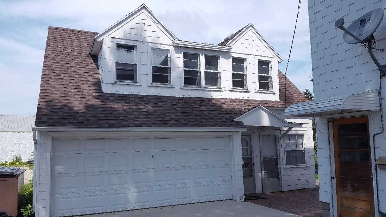 108 2nd St Sw - Photo 2 of 8