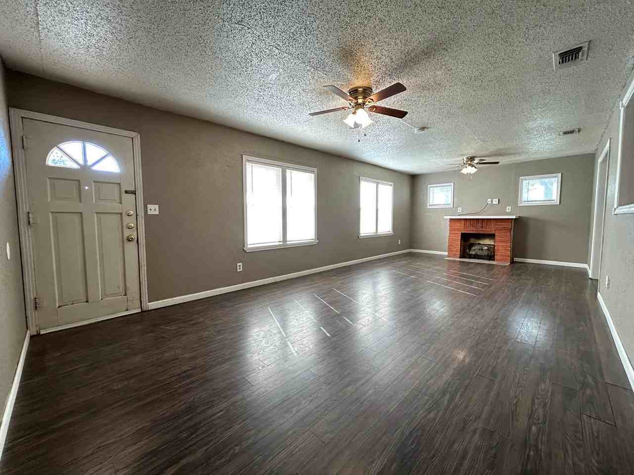 4124 18th St - Photo 3 of 8