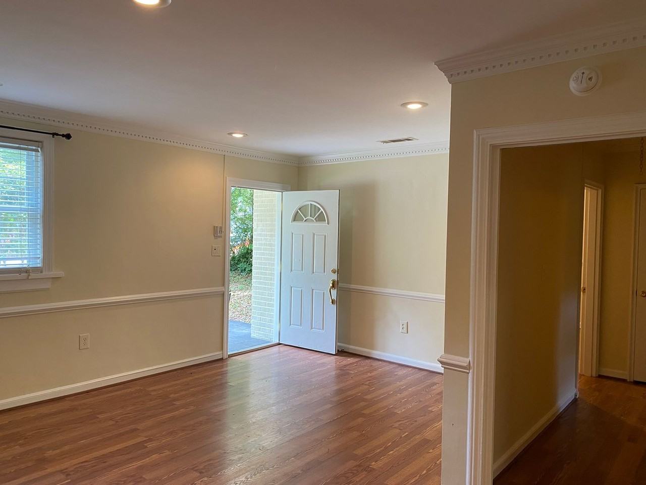 1316 Idalia Dr - Photo 2 of 17