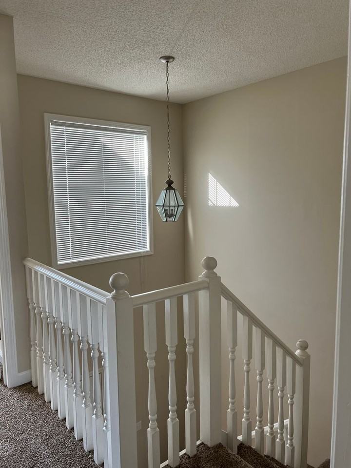 121 S Springview Dr - Photo 7 of 18