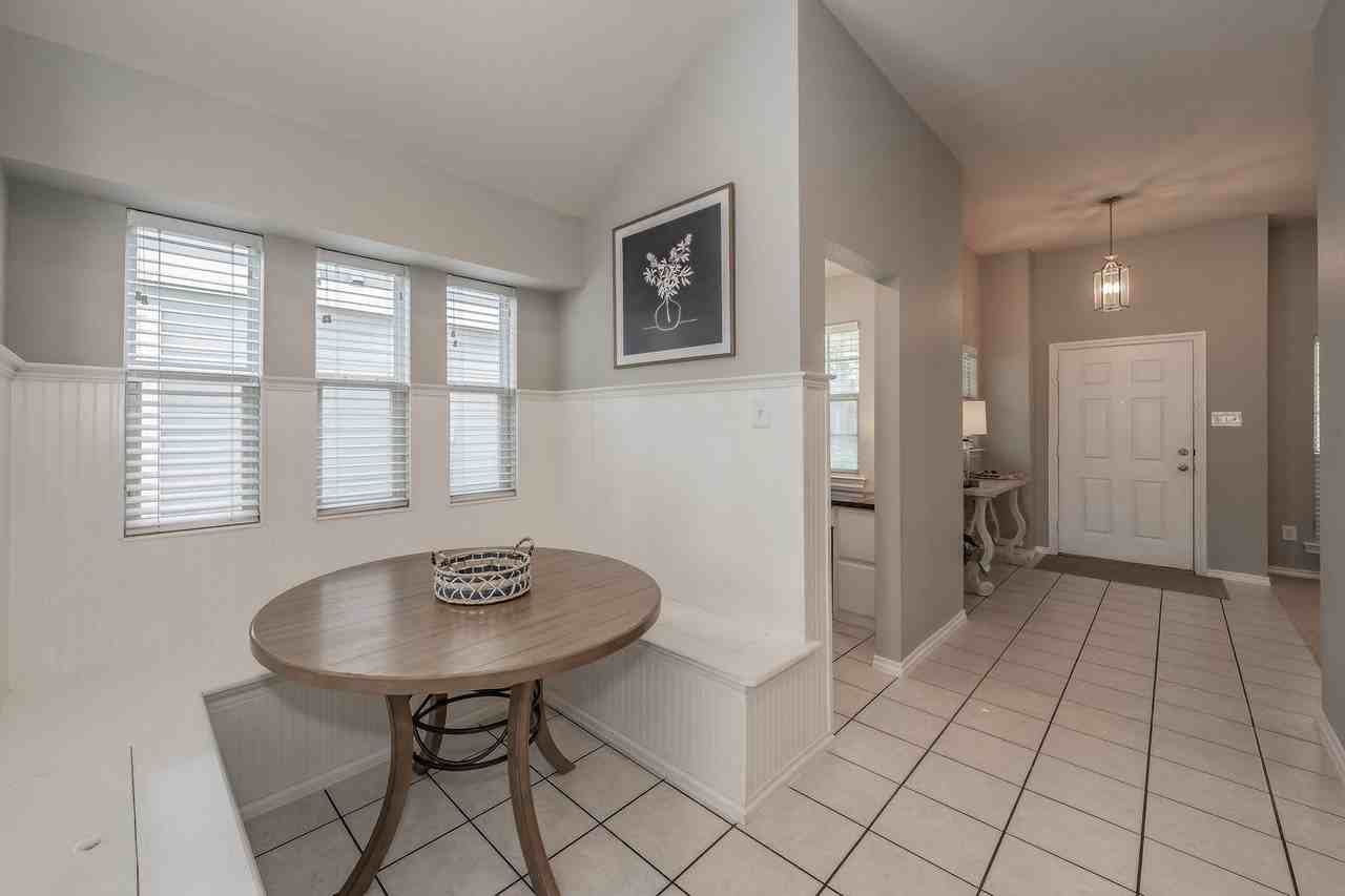 5112 Keating St - Photo 6 of 48