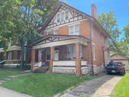 featured image of 351 E 15th Ave