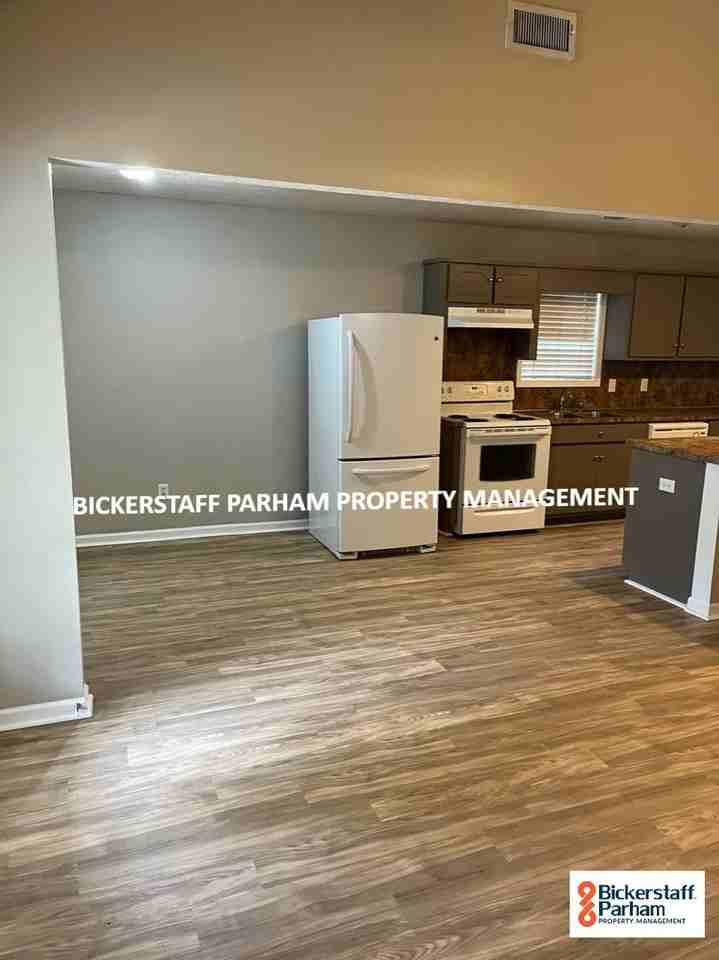 6841 Forrest Rd - Photo 7 of 30