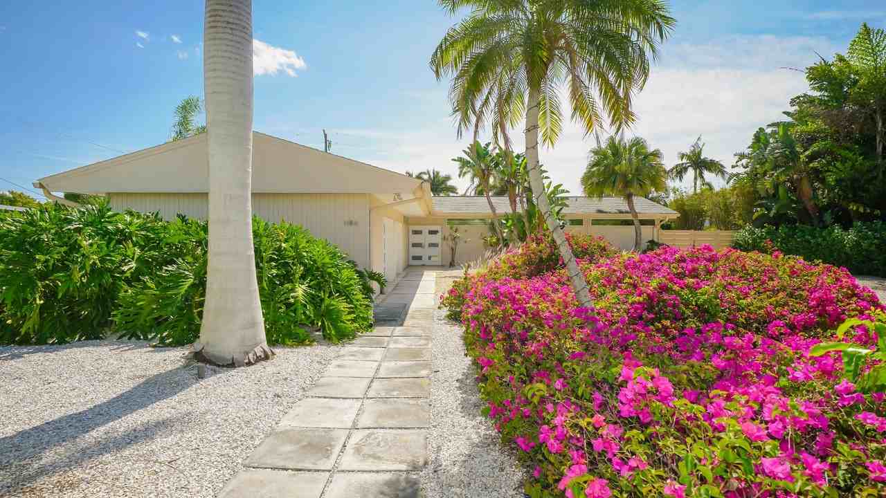 1186 Center Pl - Photo 3 of 10