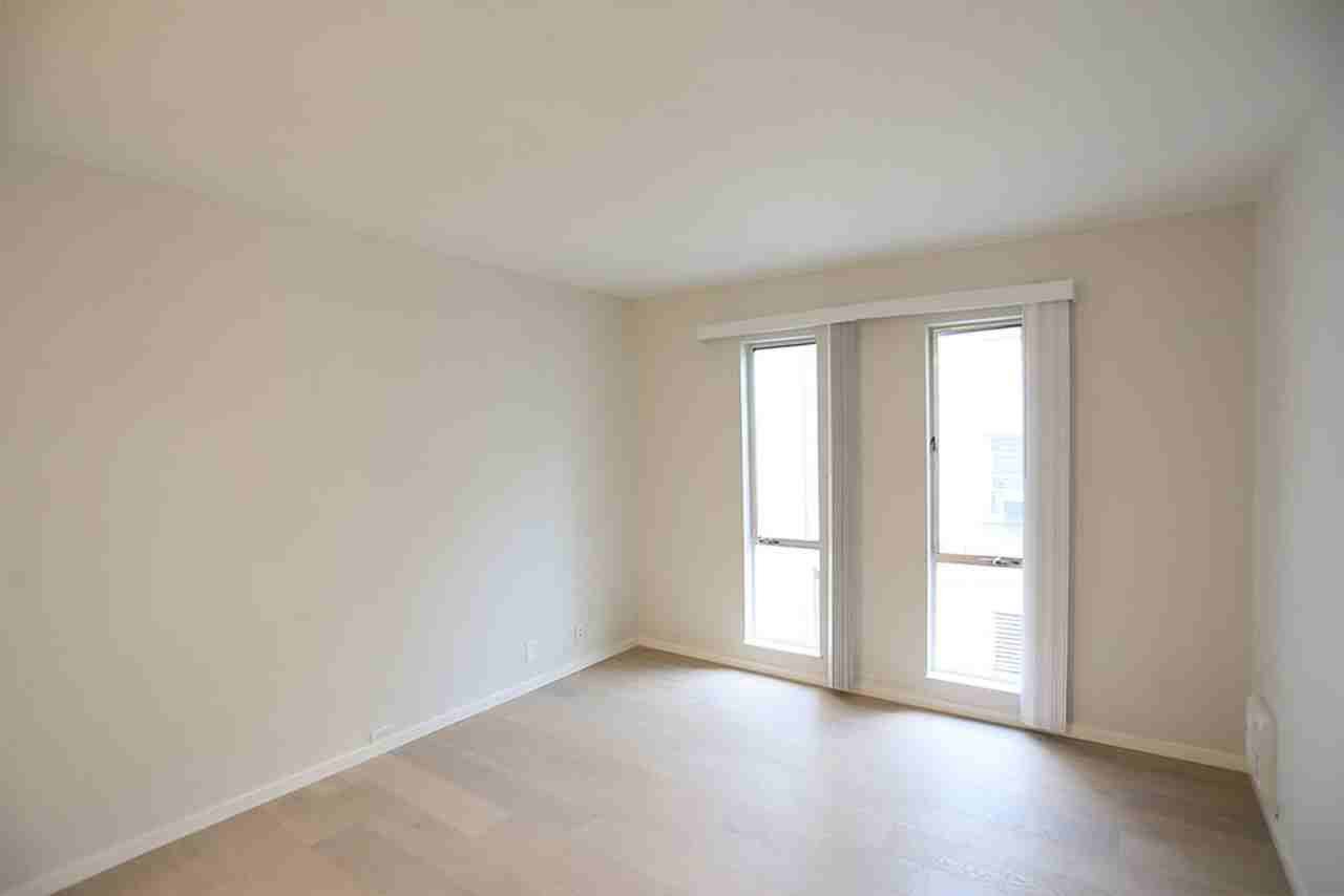 315 Wayne - Photo 3 of 16