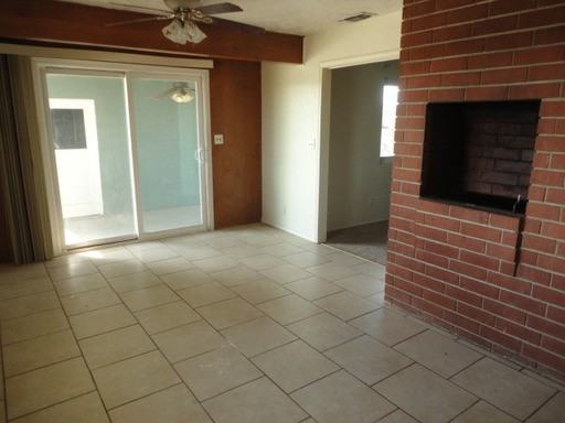 1491 State St - Photo 3 of 12