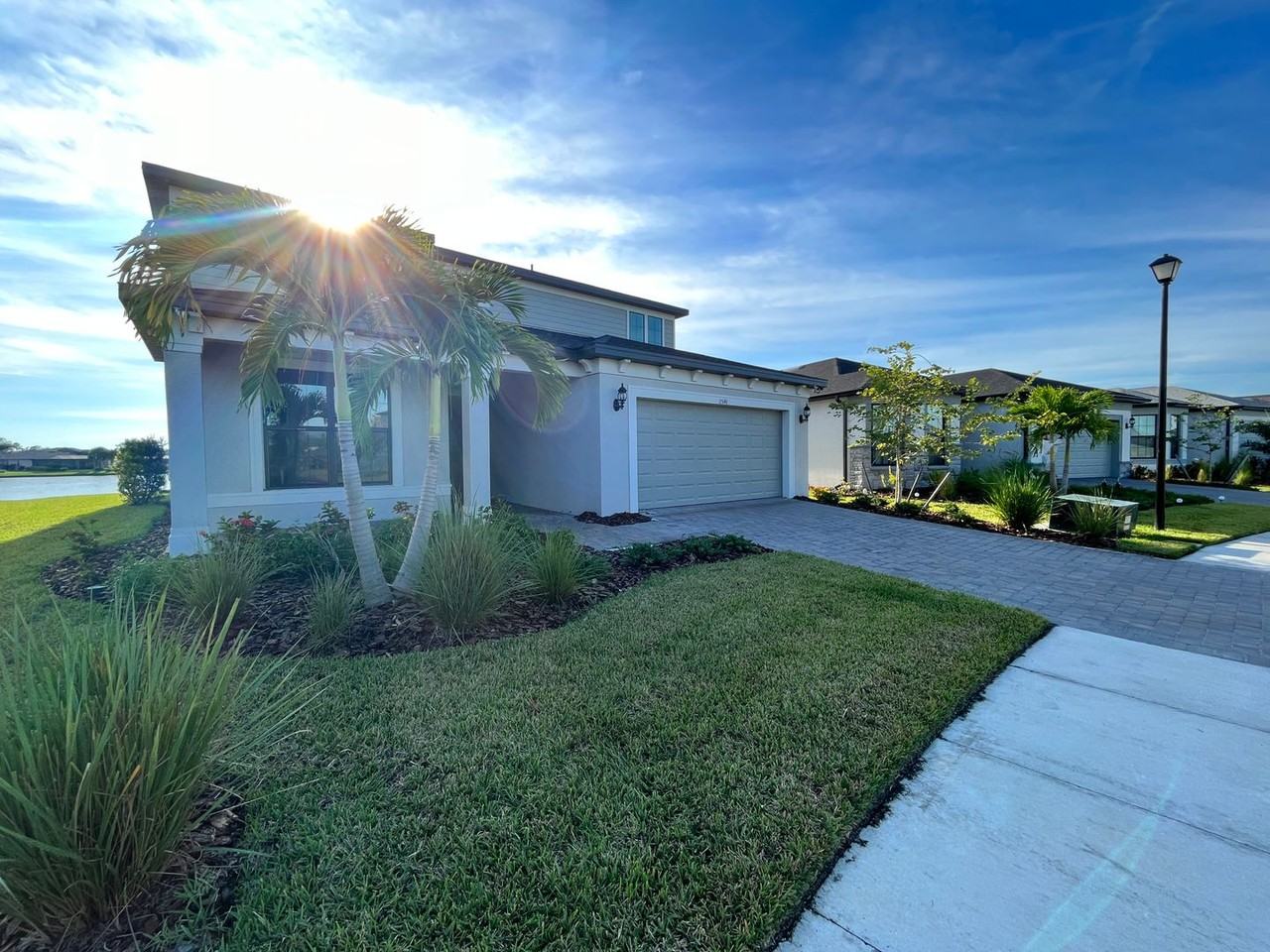2541 Buckthorn Loop - Photo 4 of 50