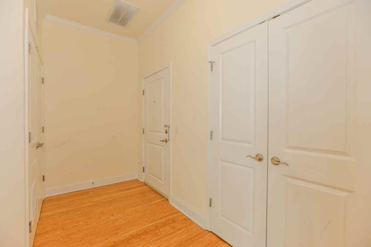 5 Main St - Photo 2 of 23