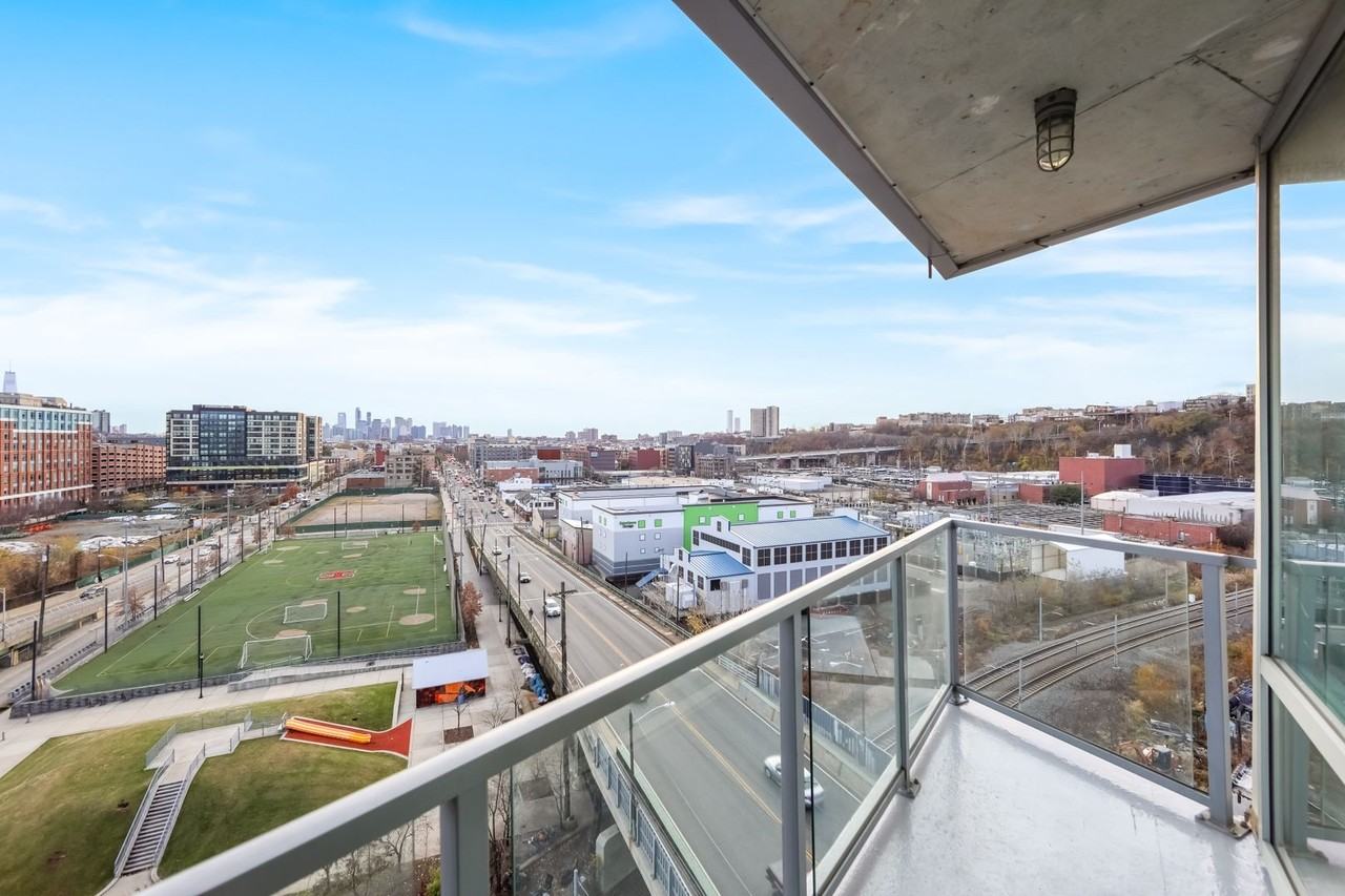 The Gateway Park Ave - Photo 7 of 50