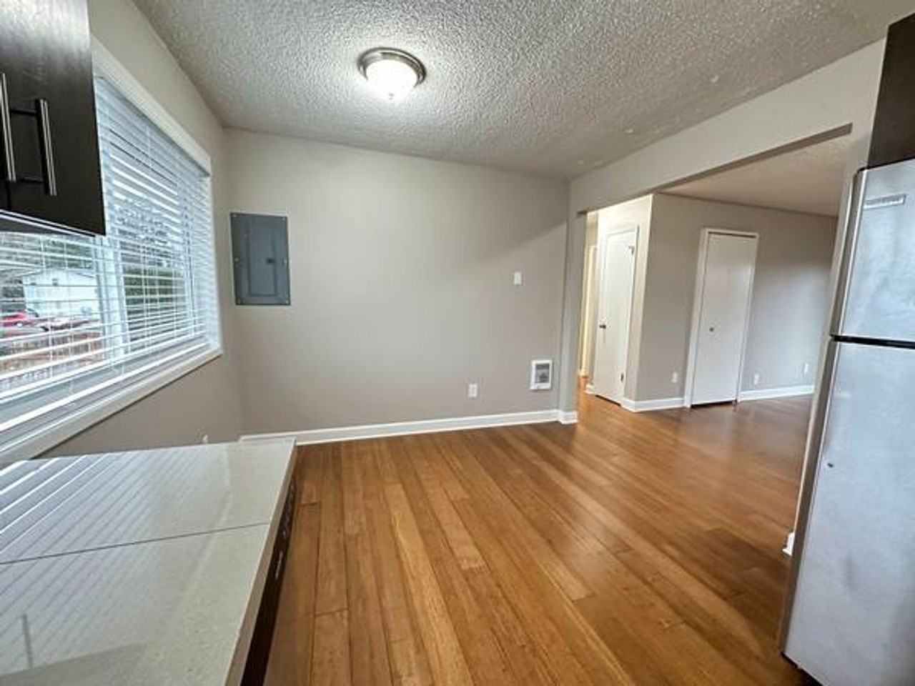 12702 E Burnside St #18 - Photo 4 of 22