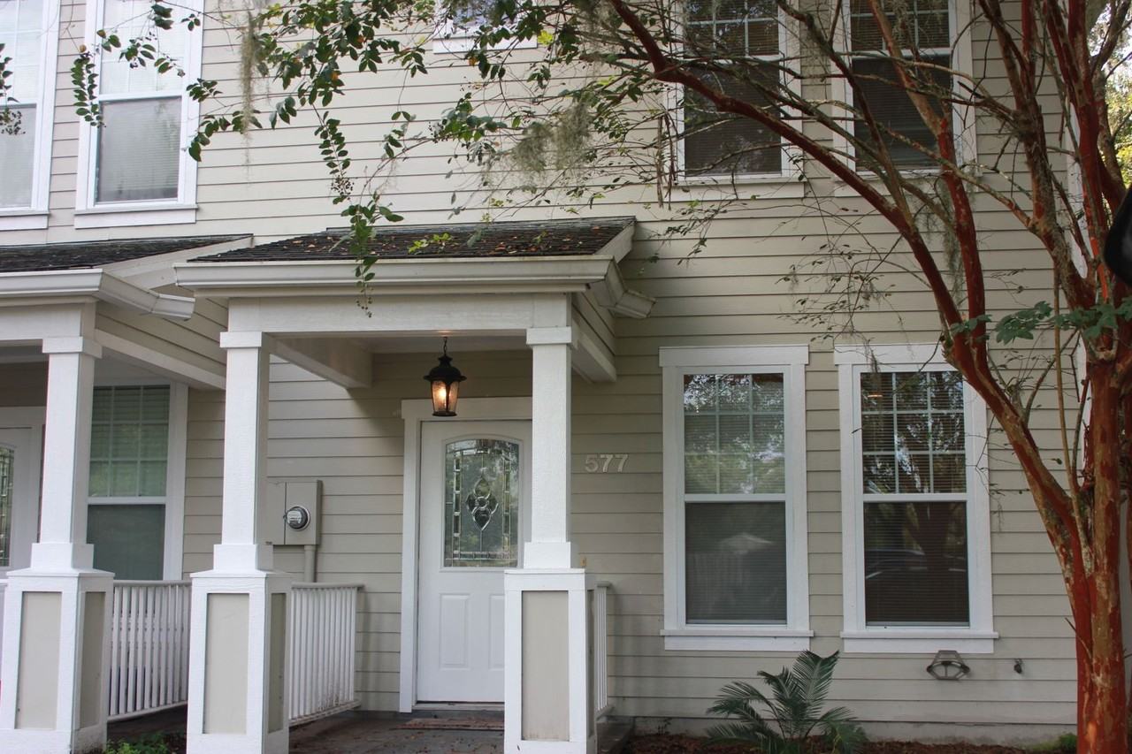 577 Nw 26th Ave - Photo 2 of 18
