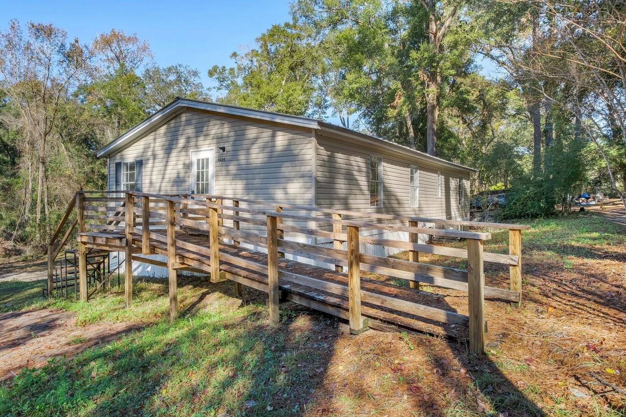 4024 Bryant St - Photo 2 of 22