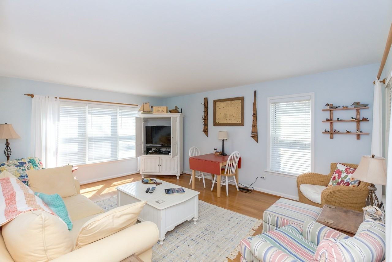 20 Kato's Kove @ 20 W. Ridge Dr - Photo 2 of 22