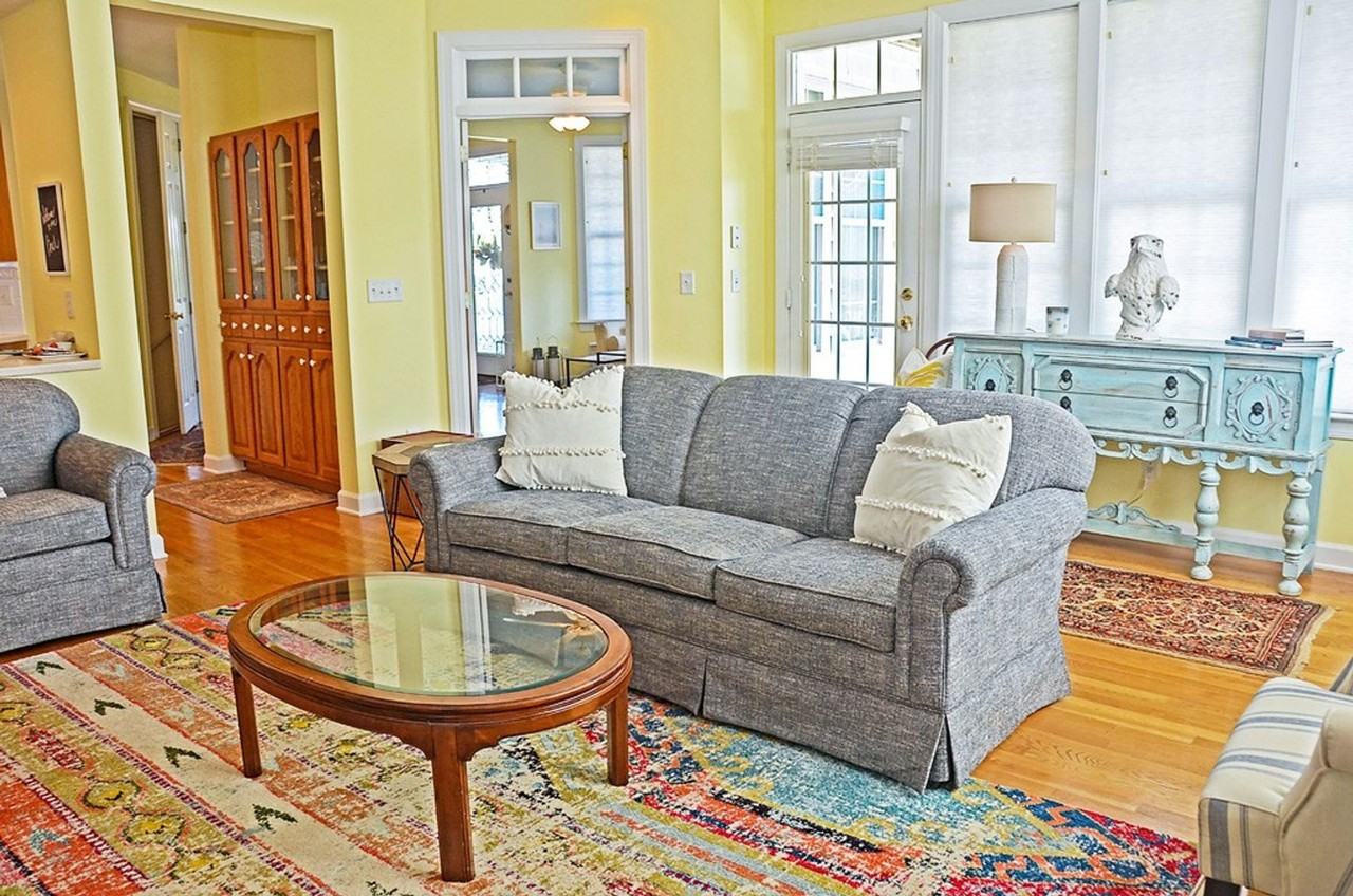 438 Sandman Dr - Photo 3 of 17