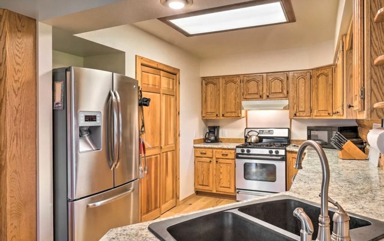 46831 Merganser Ave - Photo 2 of 20