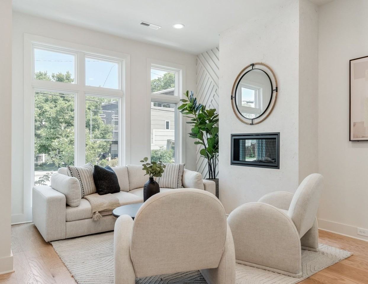 1721 6th Ave N #2 - Photo 7 of 41